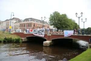 spandoek onthuld